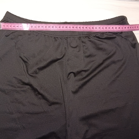 Women Solid Color Short Sleeve Off Shoulder Top And Wide Leg Pants Two-Piece Set - Picture 14 of 16